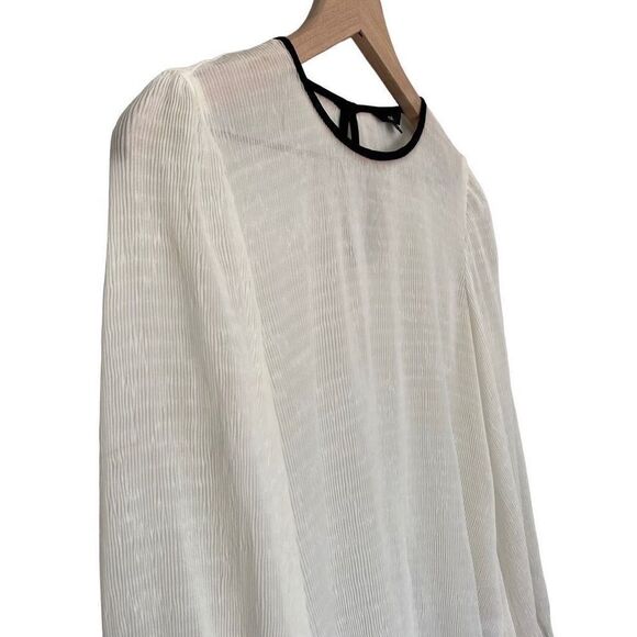 Cue 8 Medium White Chiffon Semi Sheer Blouse Black Trim Tied Sleeve Crew - Picture 4 of 10